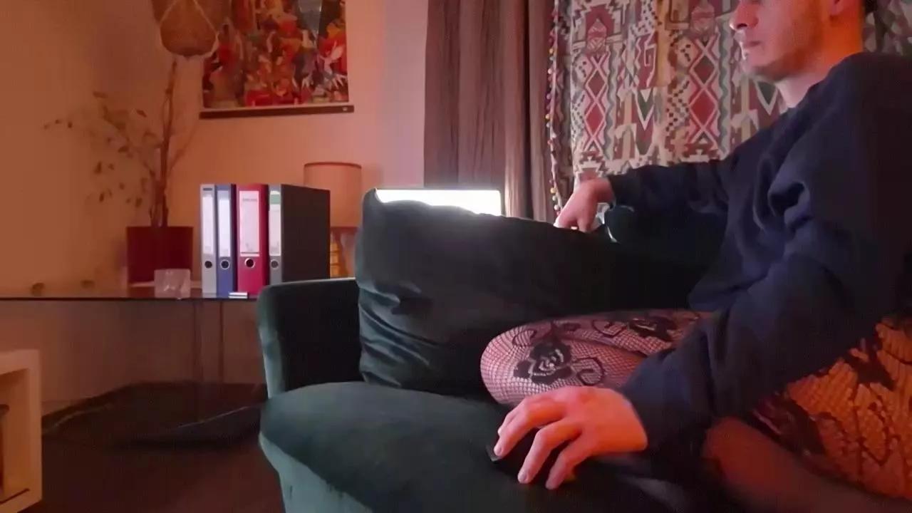 gunkybabe99 on Cam4 