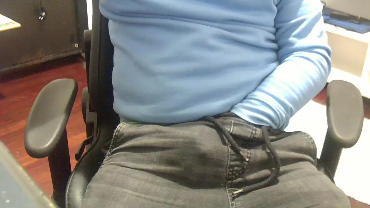 Offline gutig_14 on Cam4