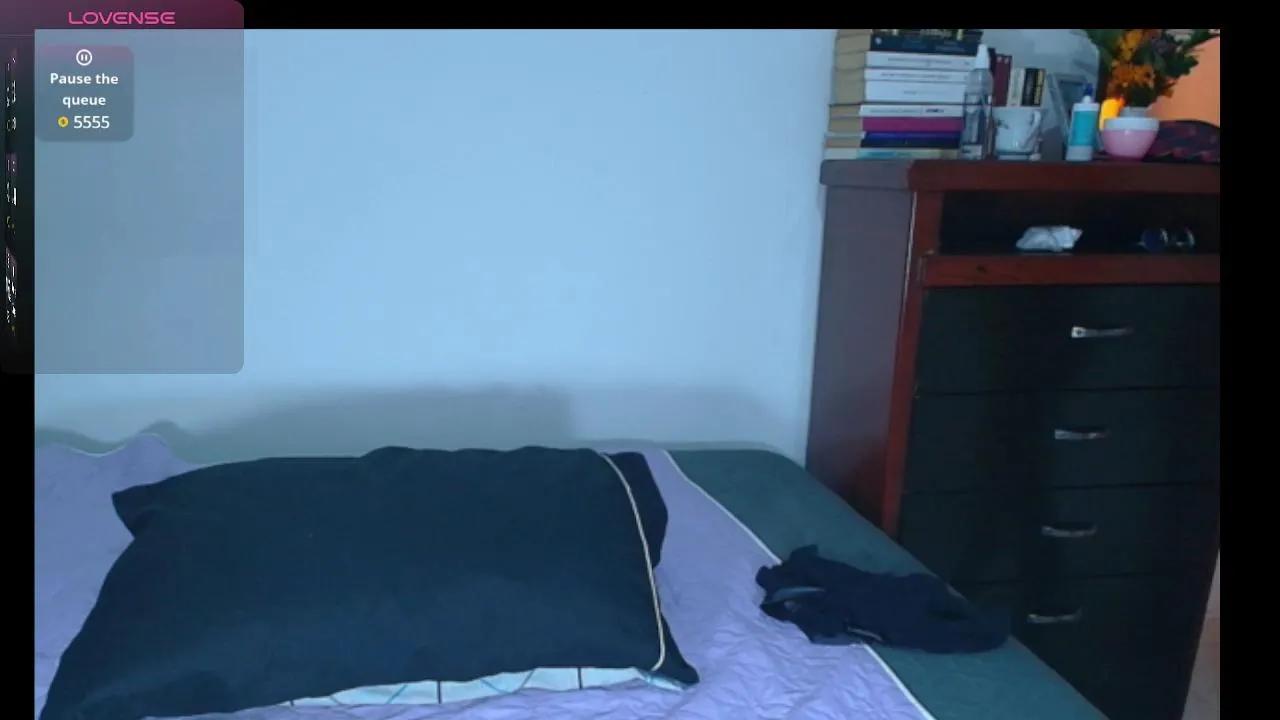 Offline hadediazg on Cam4