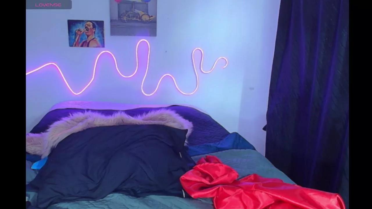 Offline hadediazg on Cam4