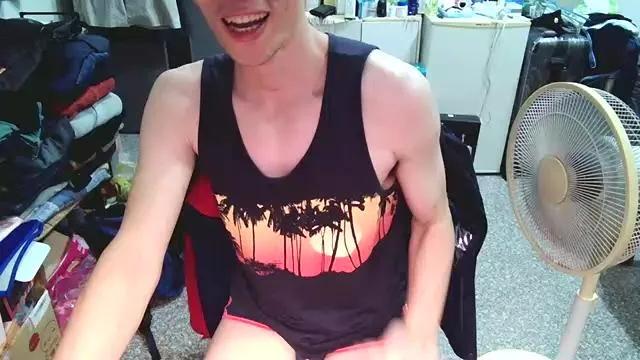 hahacc on Cam4 