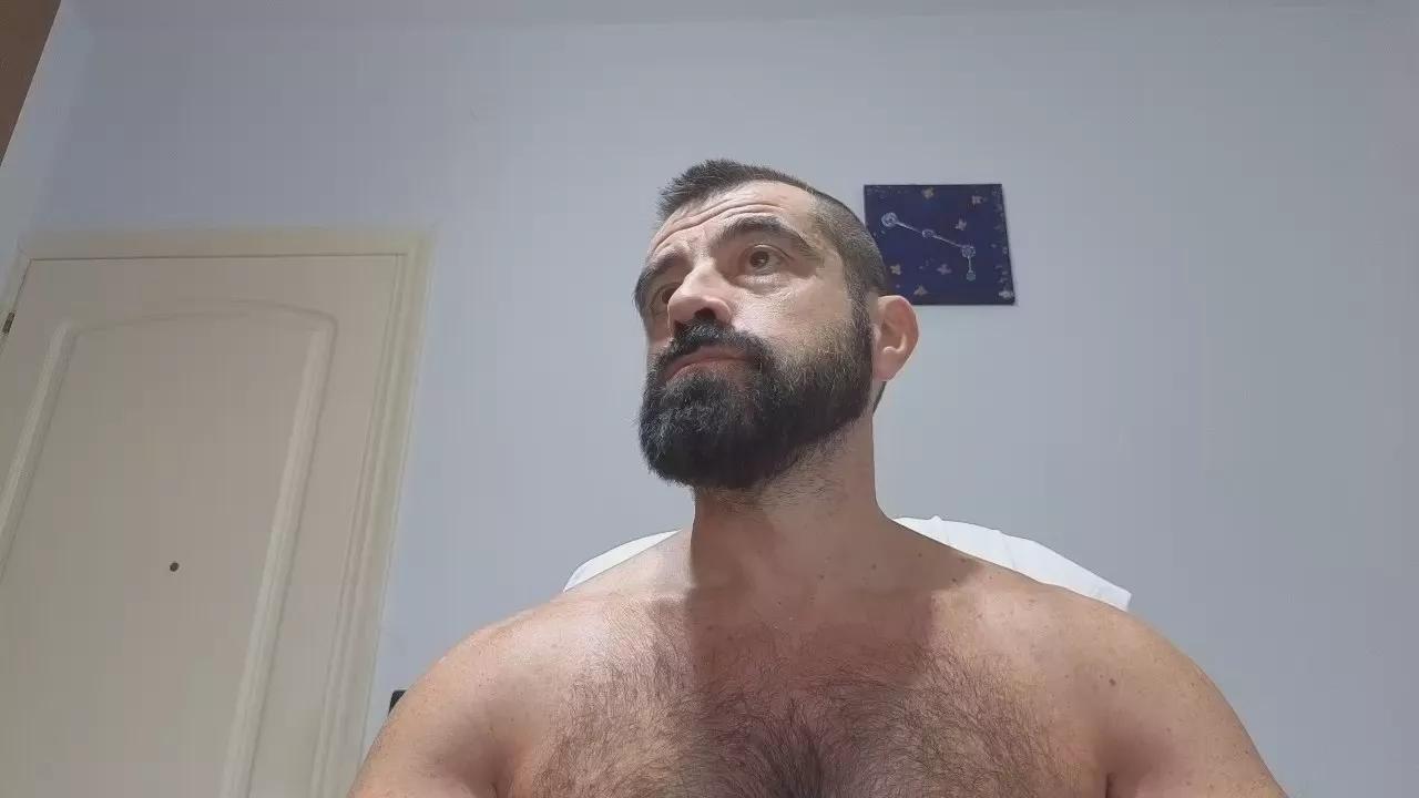 hairycerberus on Cam4
