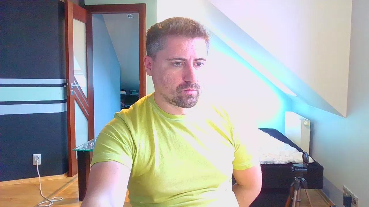 handsomepolish5 on Cam4 