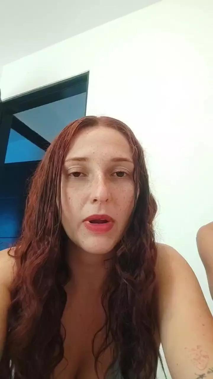 hanna_fox3 on Cam4