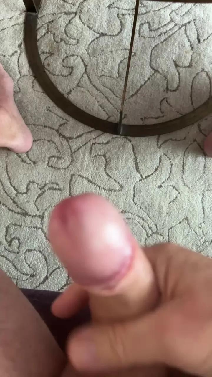 Sexy Happenis2019 wants you to fuck his body now happenis2019 from Cam4