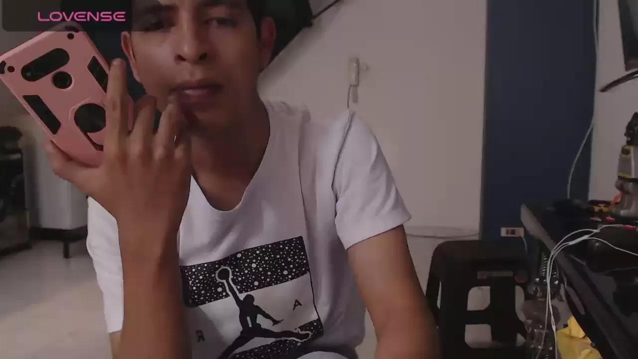 hardsexlove08 on Cam4 
