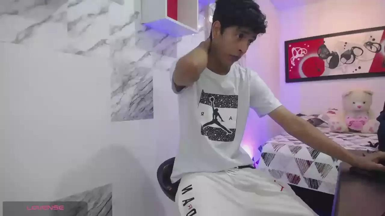 hardsexlove08 on Cam4 