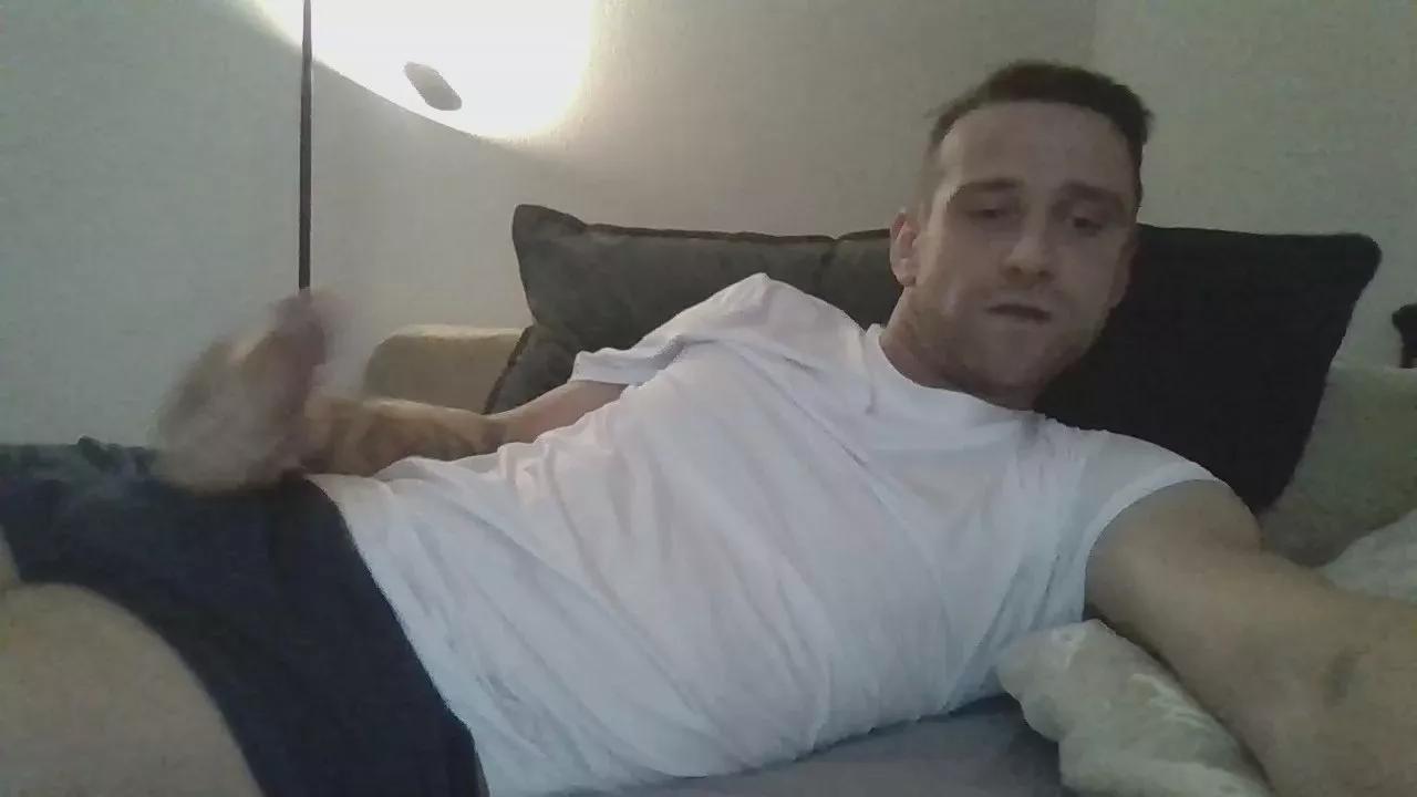 hartdickleon on Cam4 