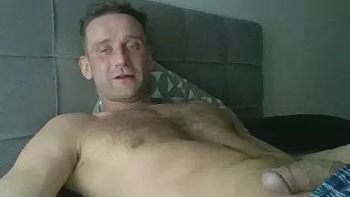 hartdickleon on Cam4 