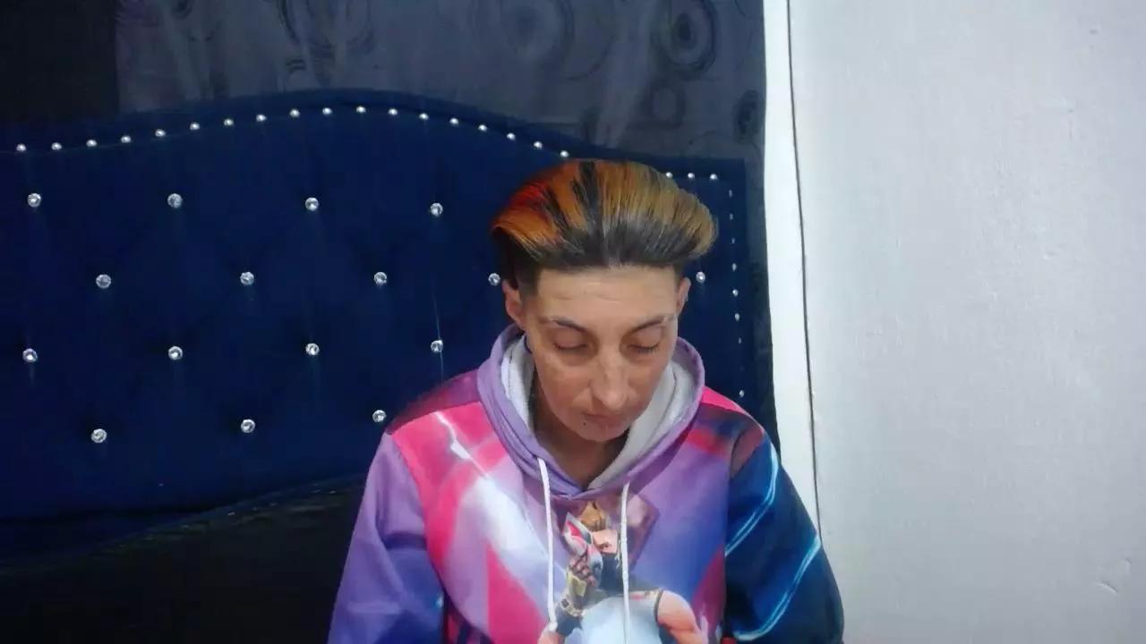 hasbleidy_hot on Cam4 