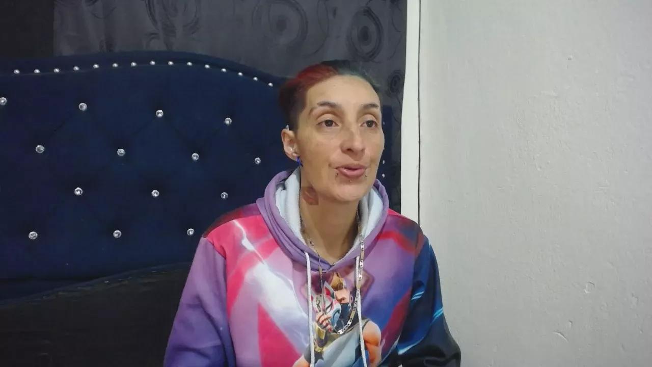 hasbleidy_hot on Cam4 