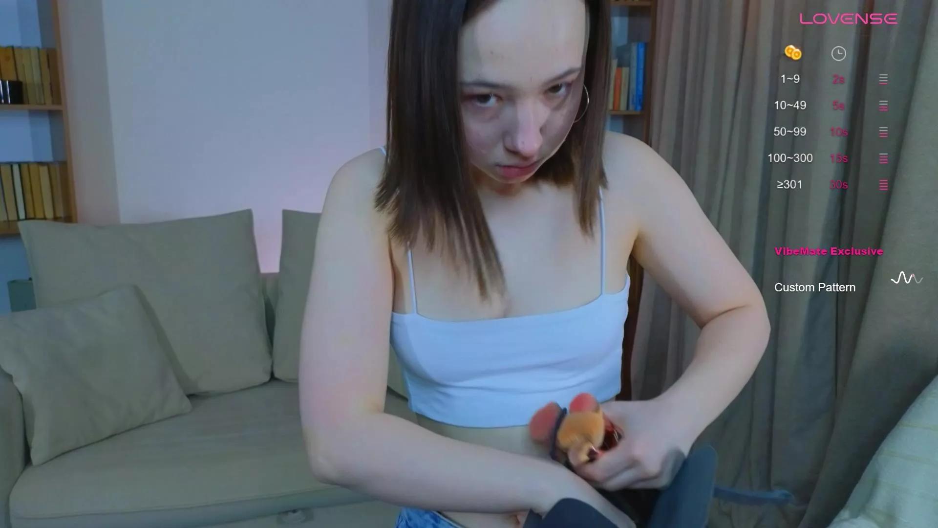 Hayle_FireHot on Cam4 