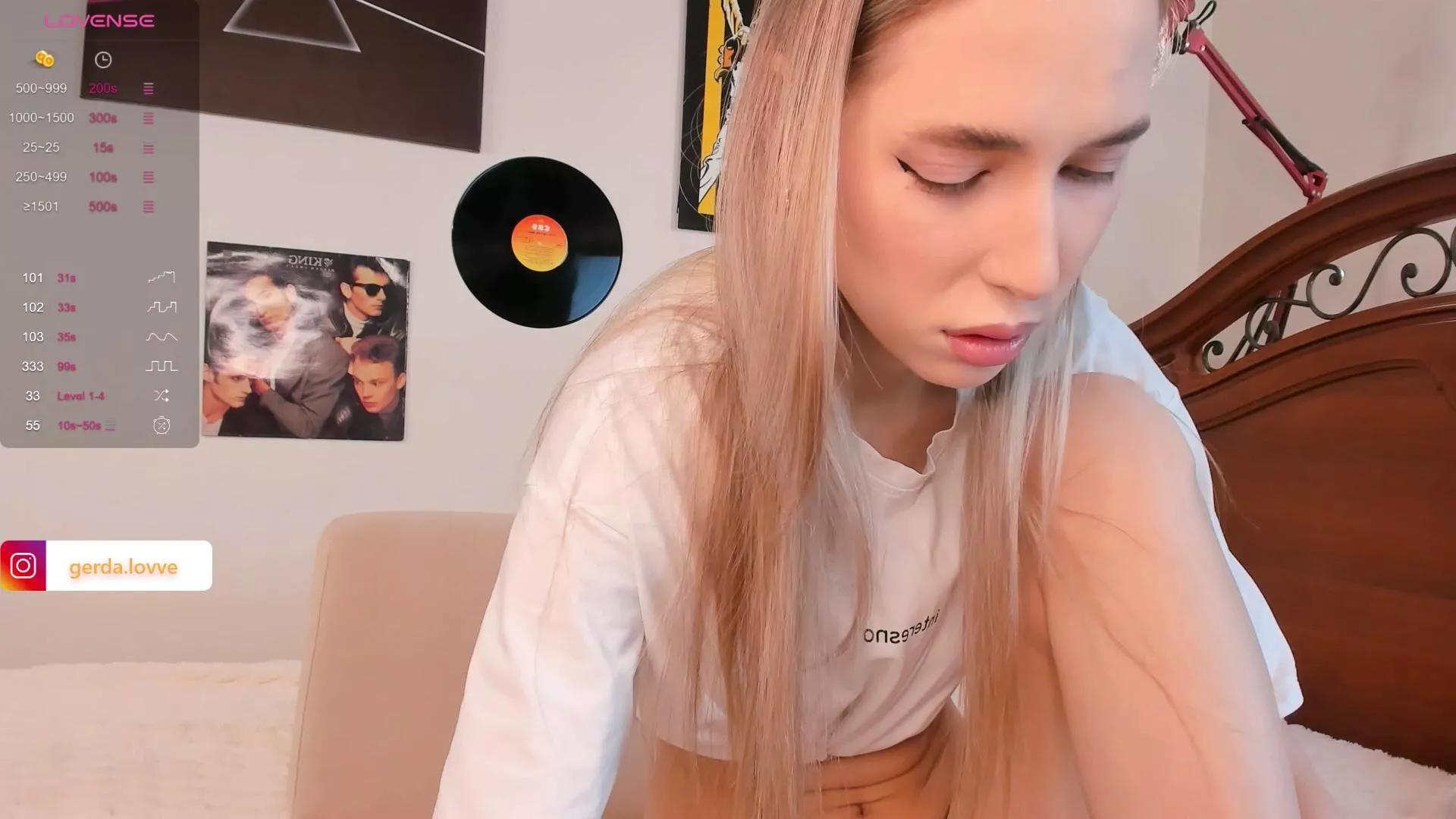 heida_moor on Cam4 