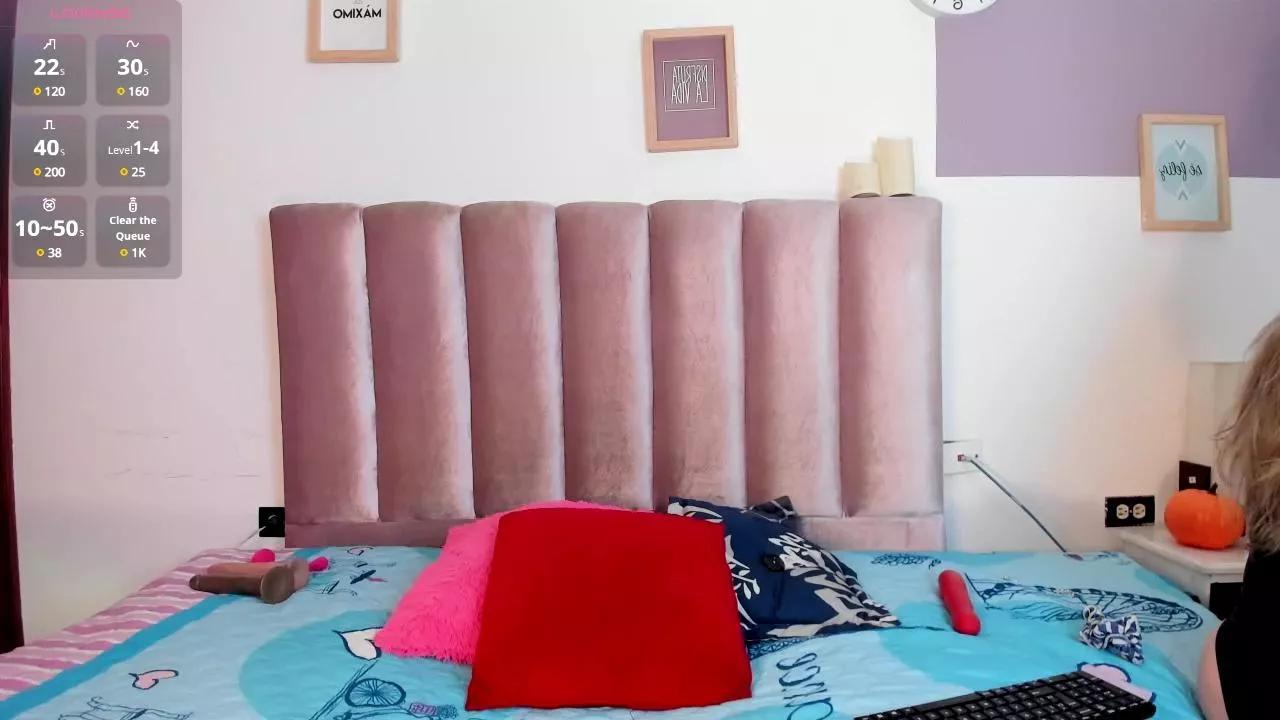 Hera_goddess on Cam4 
