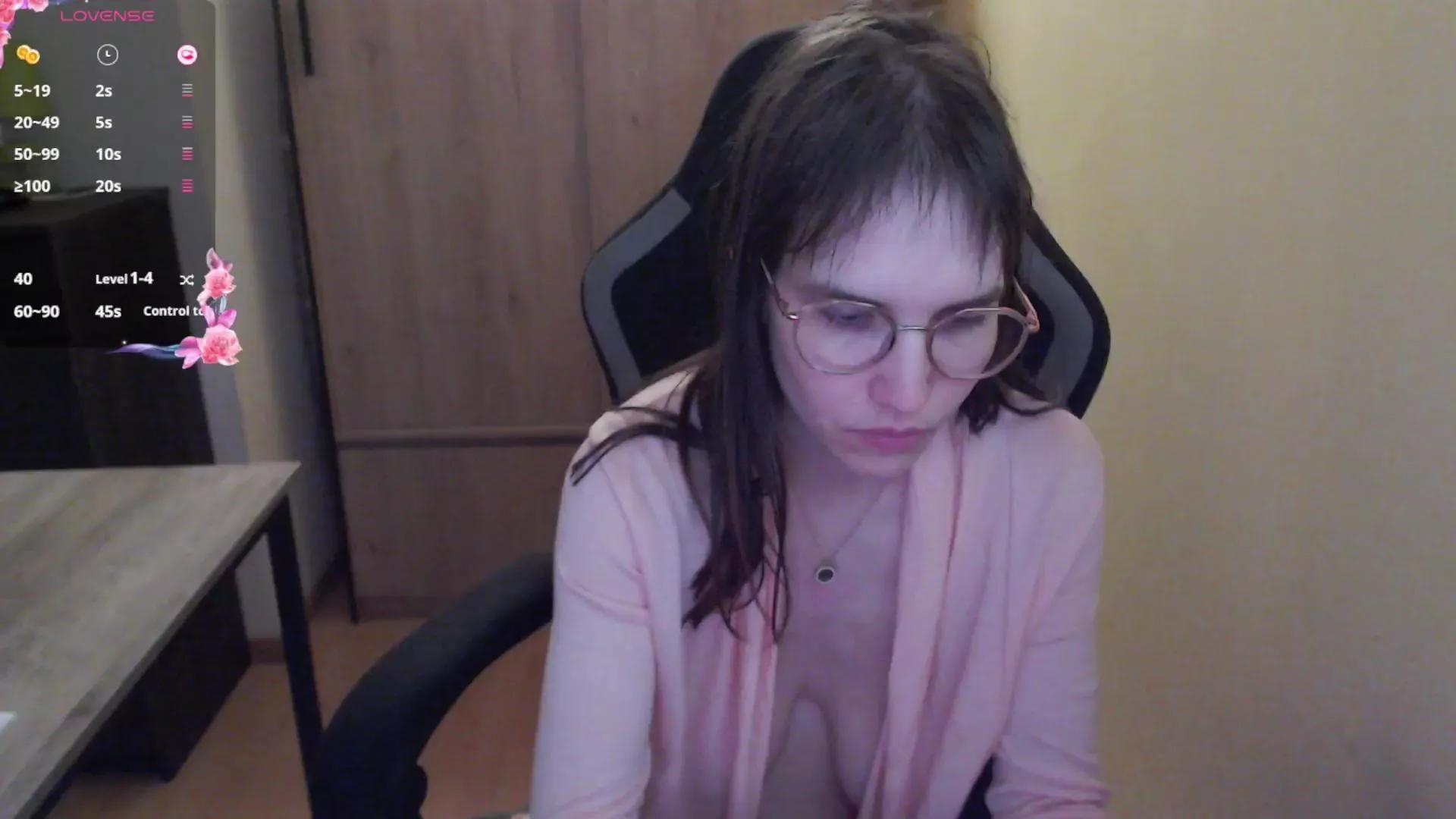 HeraLuna on Cam4 
