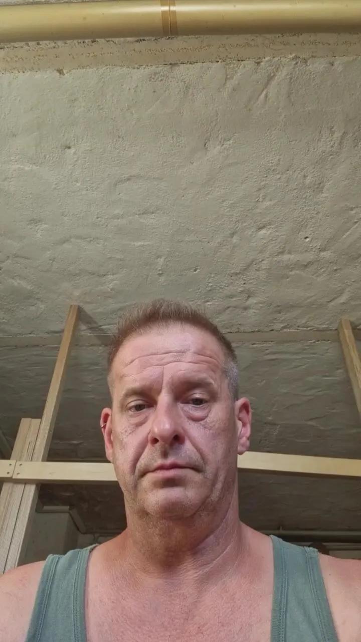 Offline Hobler on Cam4