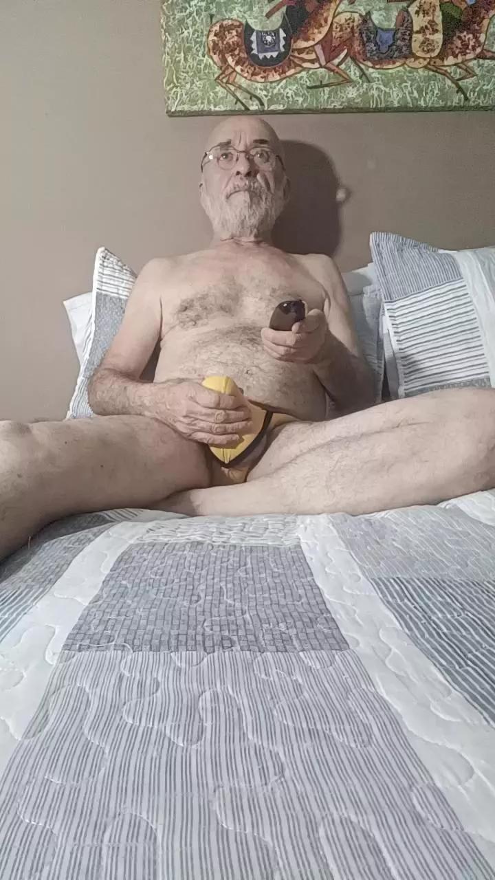 honesto3 on Cam4 