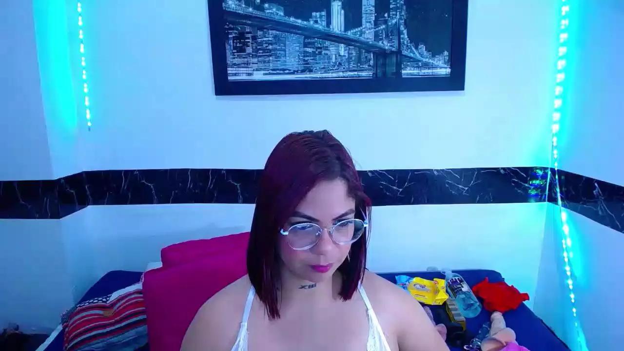 horny_cougar1 on Cam4 