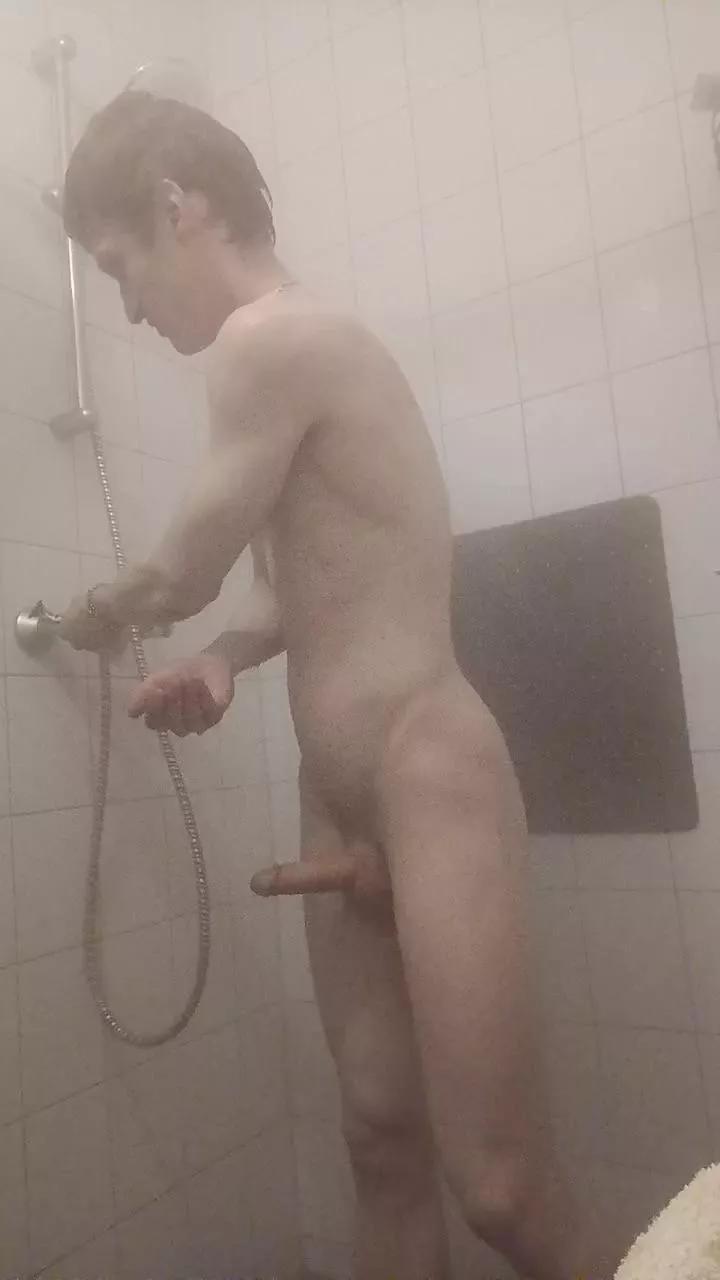 HornyPornyGuy on Cam4 