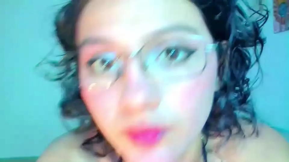 Offline Hot_crisps on Cam4