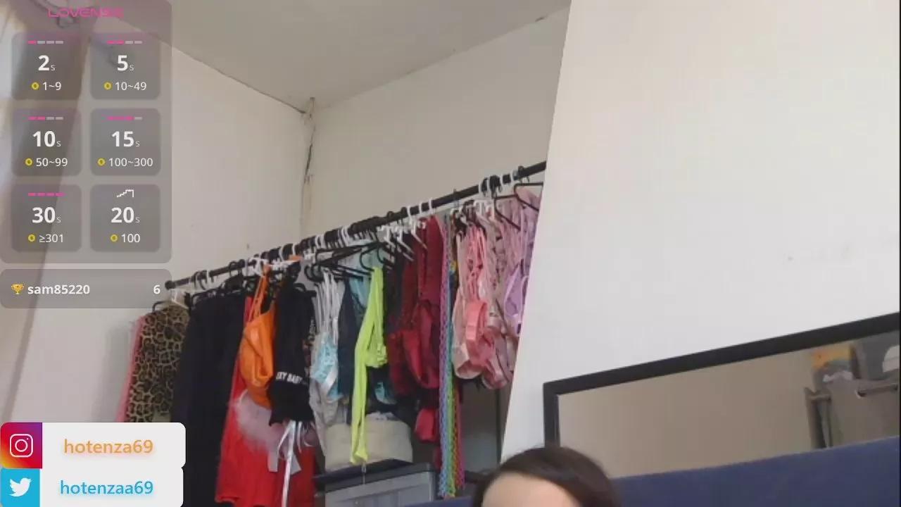 Hotenza on Cam4 