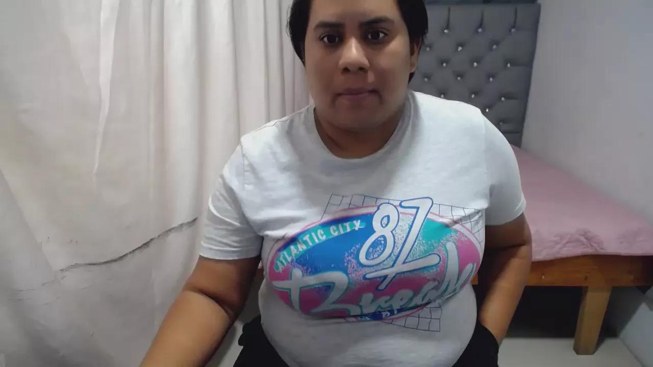 Offline hotlesby4uxxx on Cam4