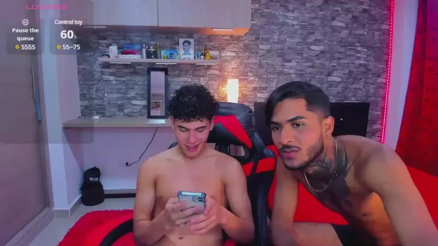 hotter_boys777 on Cam4 
