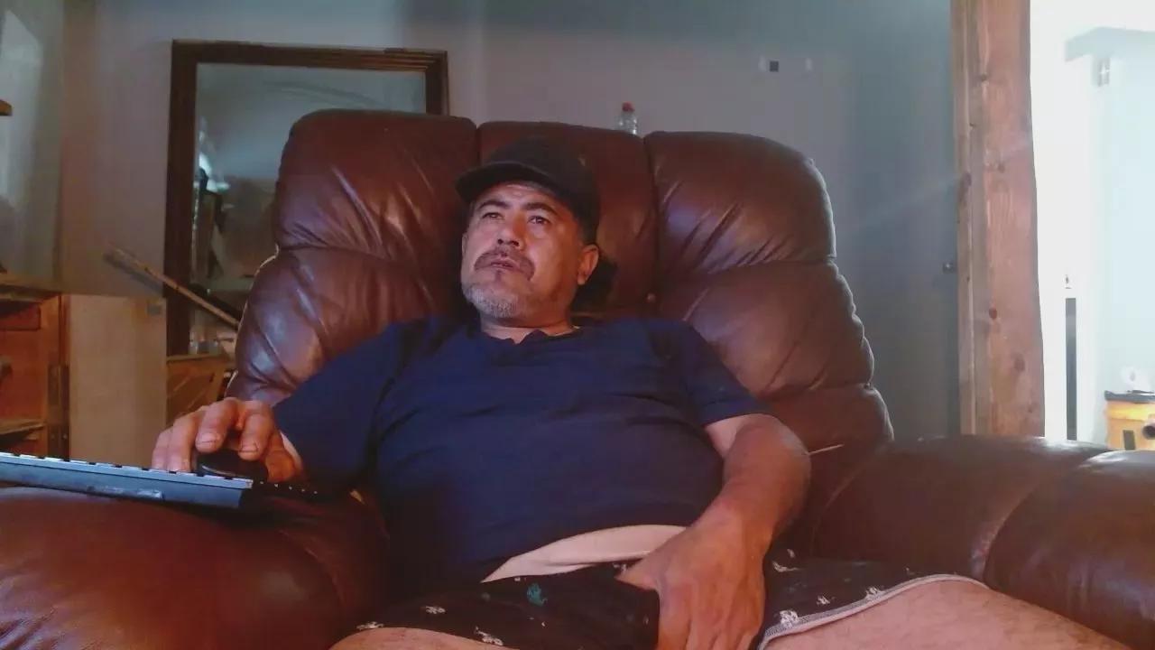 HughJanis on Cam4 