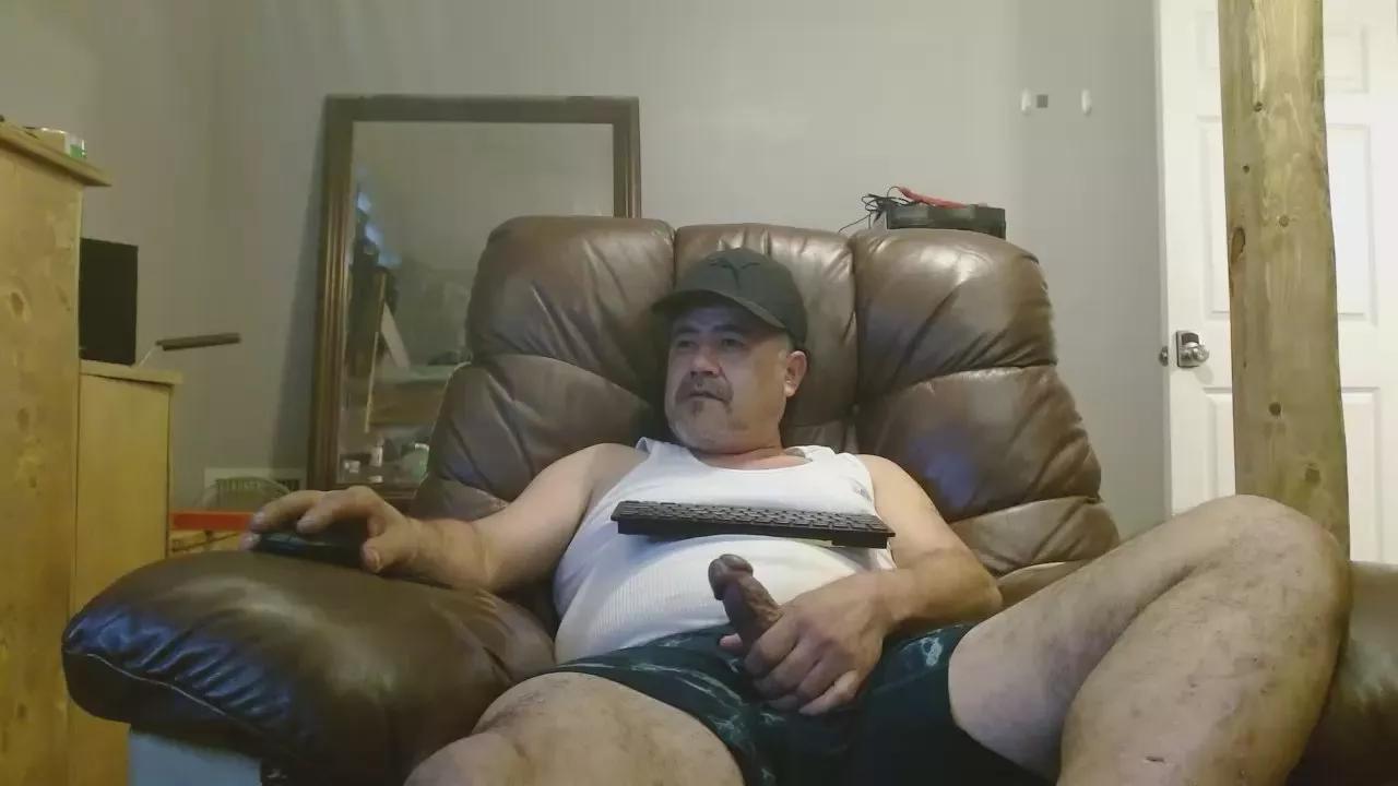 HughJanis on Cam4 