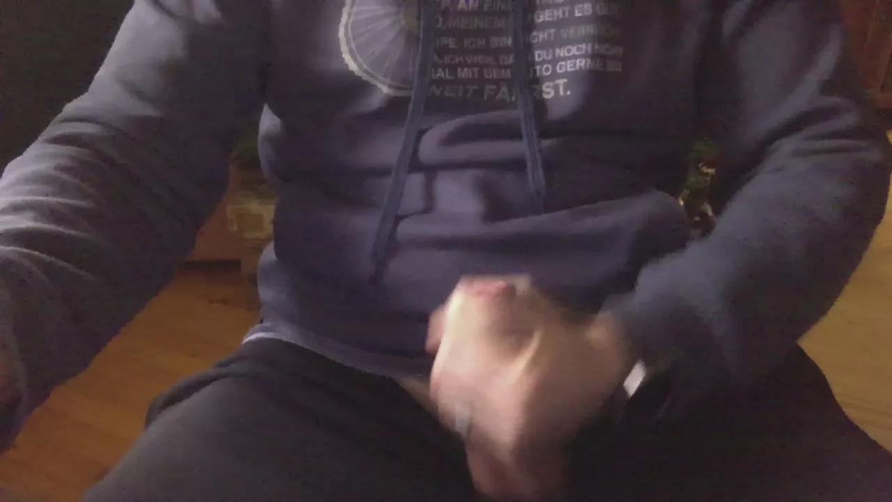 hungbln on Cam4 