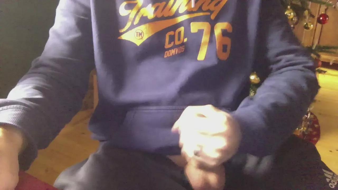 hungbln on Cam4 