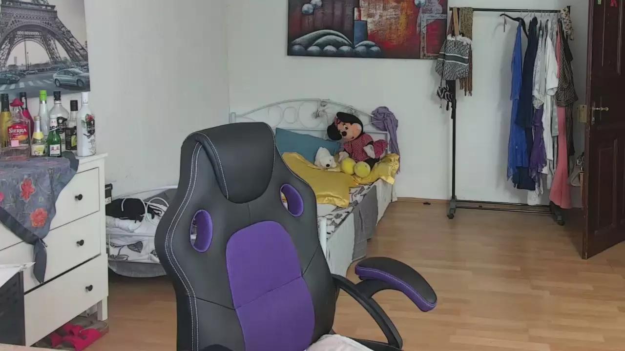 illymaus on Cam4 