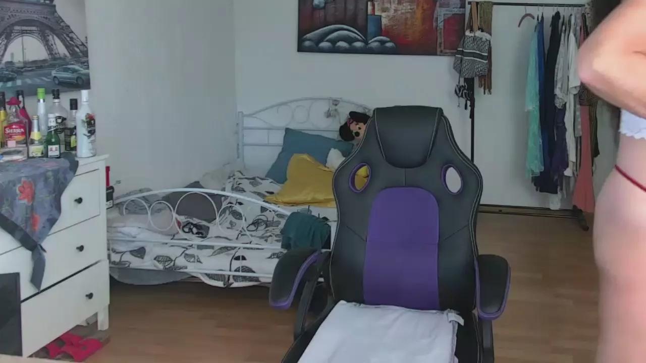 illymaus on Cam4 