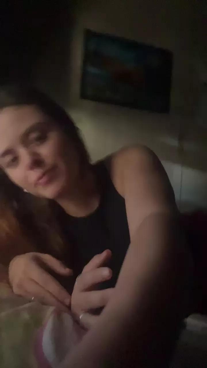 iniciantesnovin on Cam4 