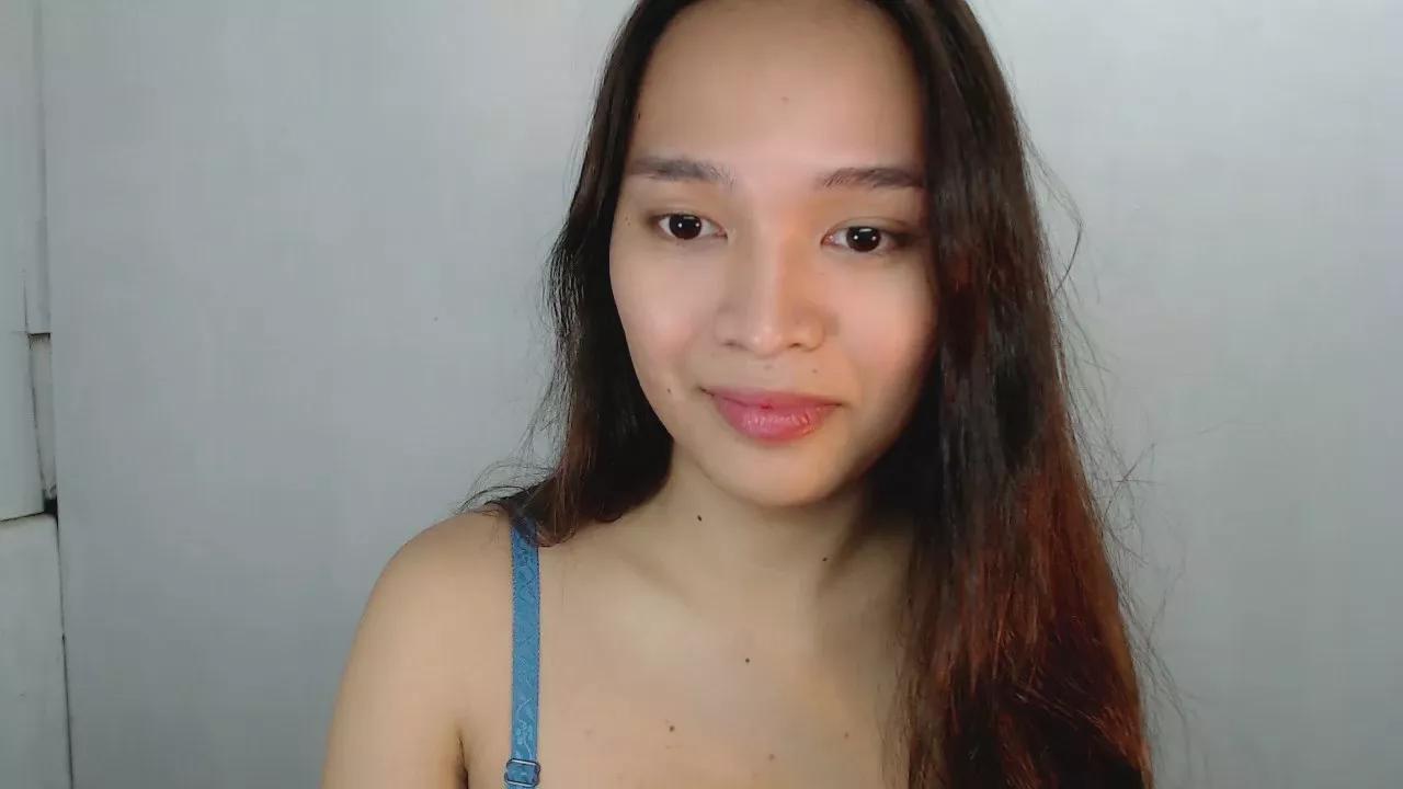 Offline InocentKiarah on Cam4