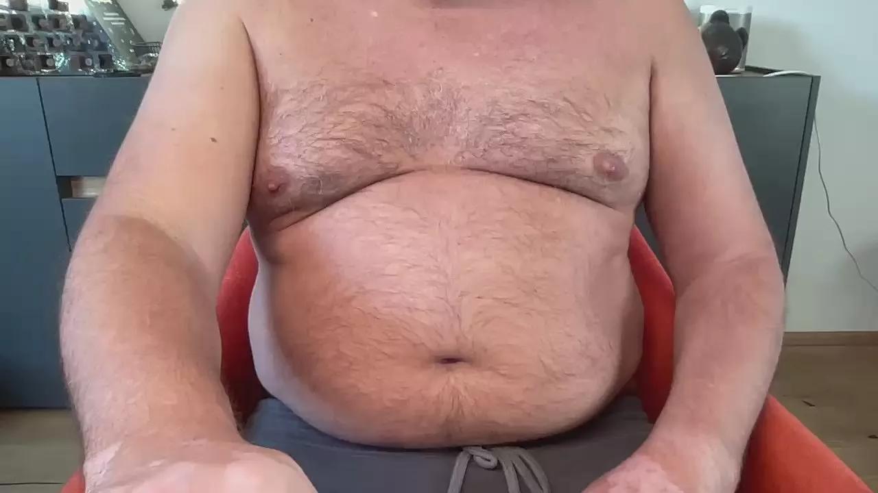 intofat74 on Cam4 