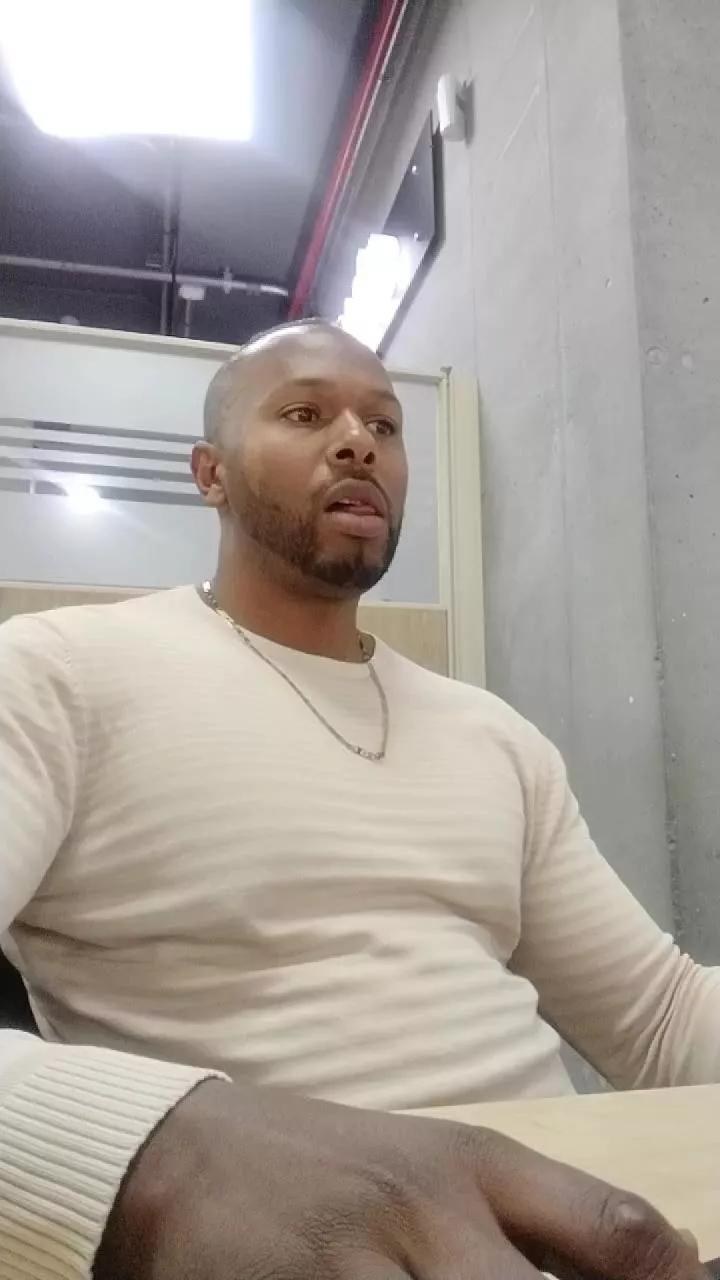 irey_negro on Cam4 