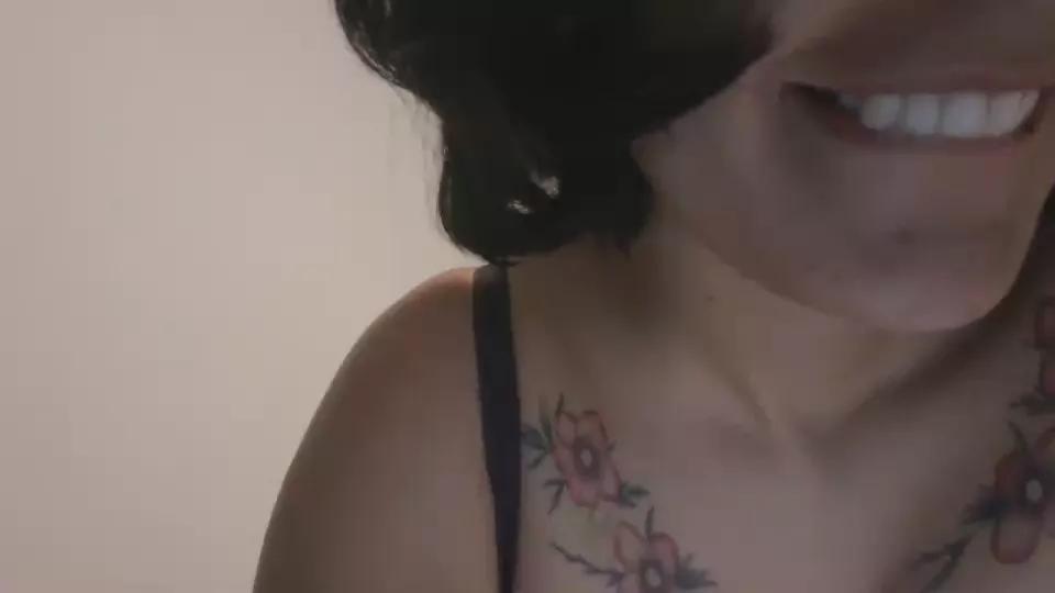 Isabellamiran on Cam4 