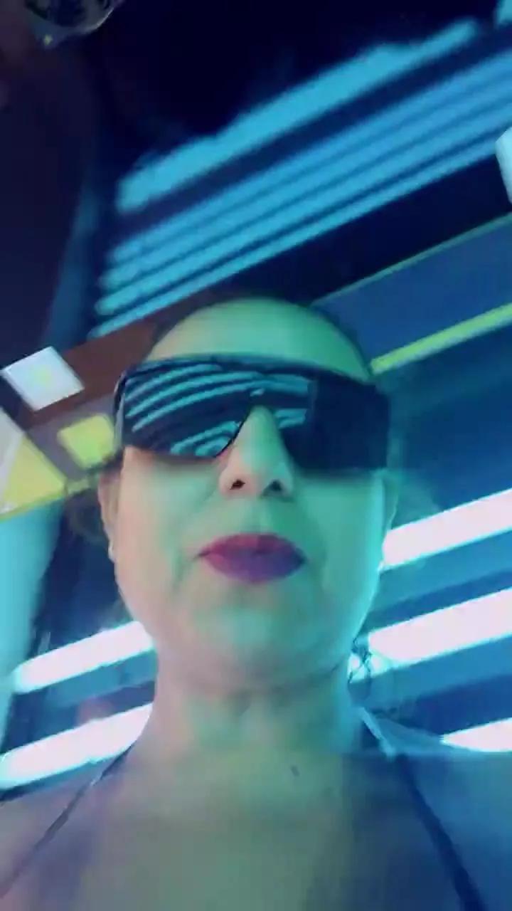 Isadoradelicia on Cam4 