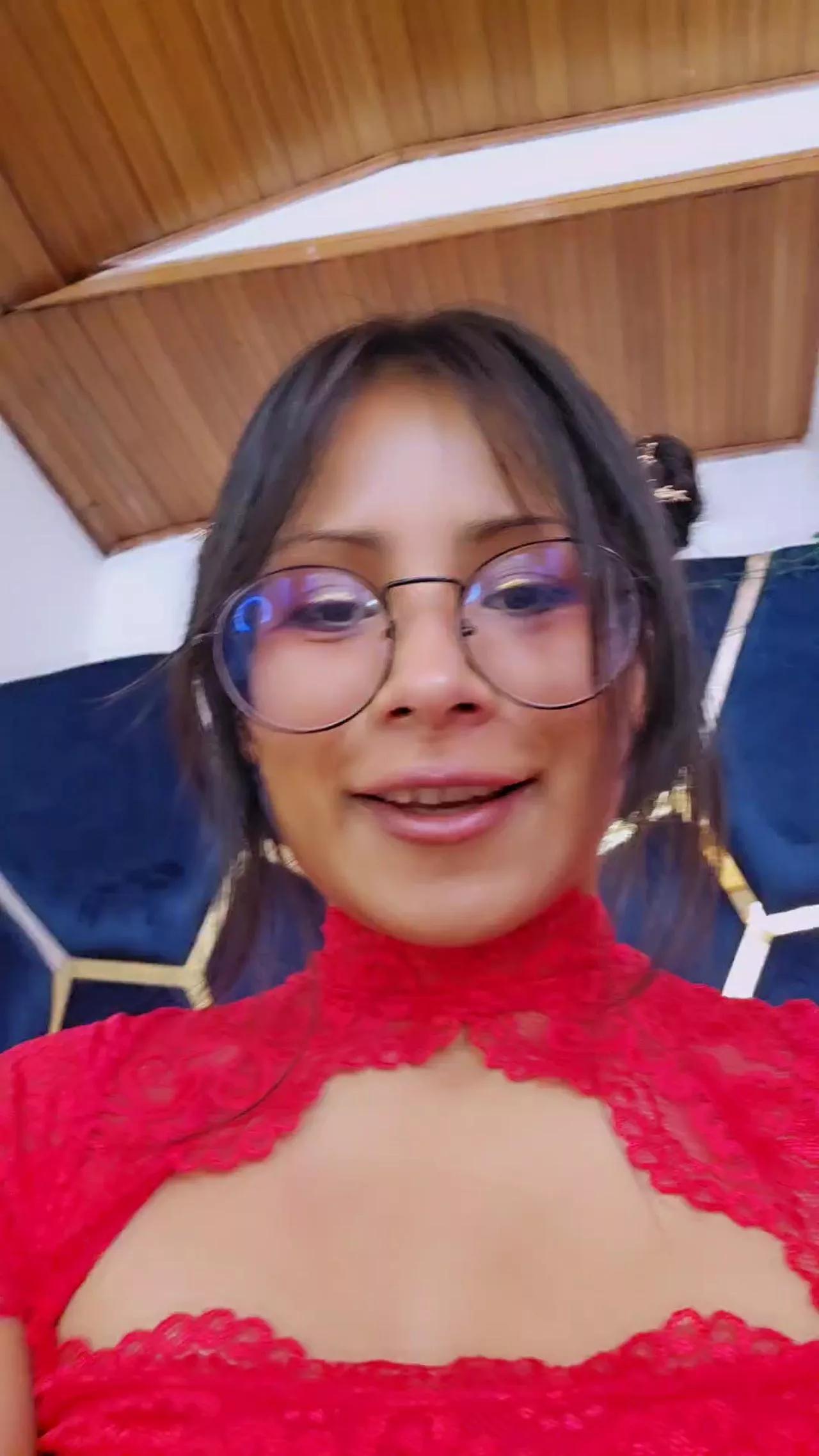 Jade_Zephyra on Cam4 