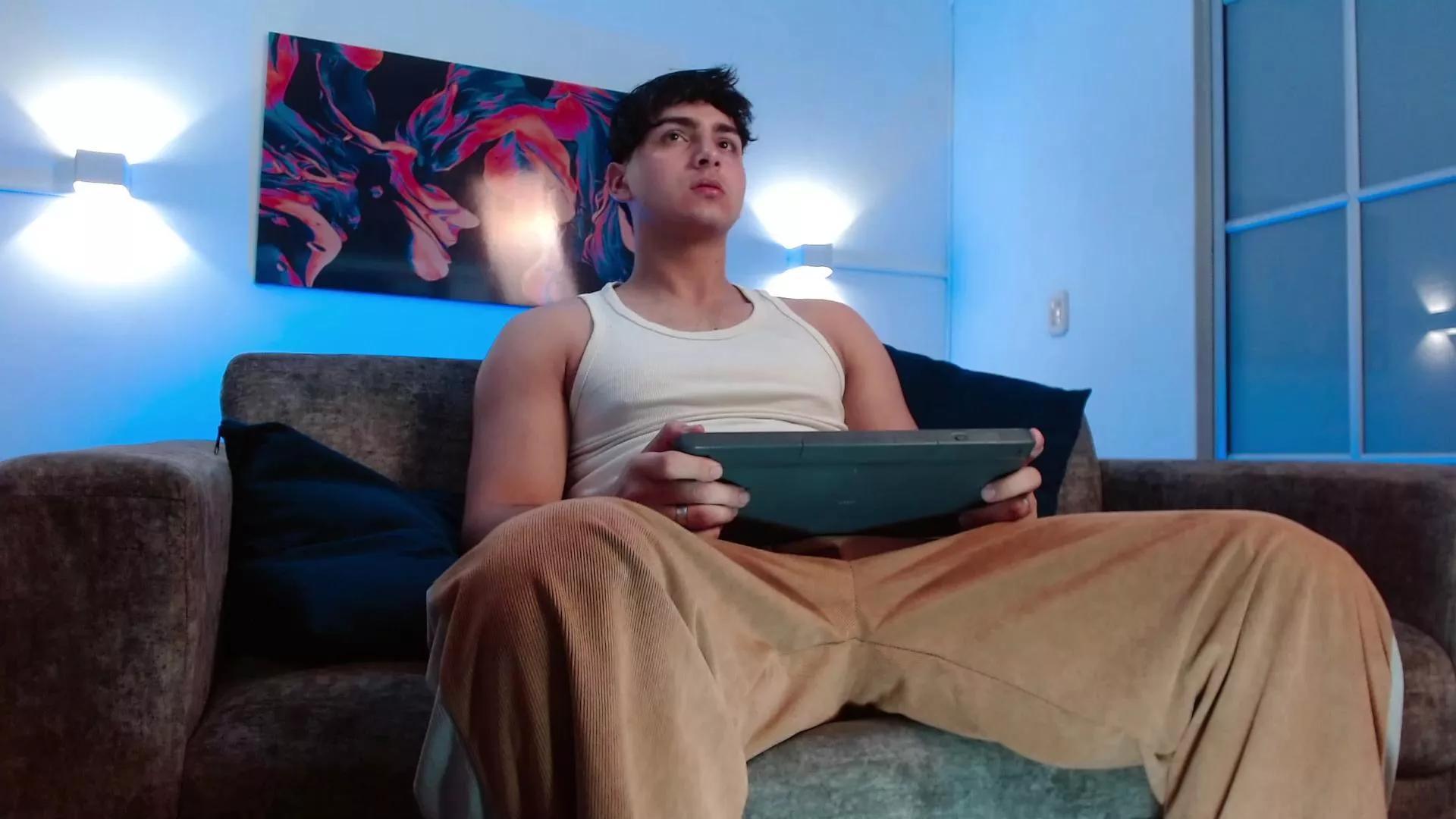 JakeeSummer on Cam4 