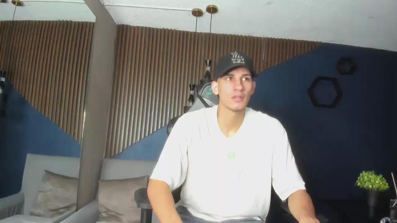 JakeMoxley on Cam4 