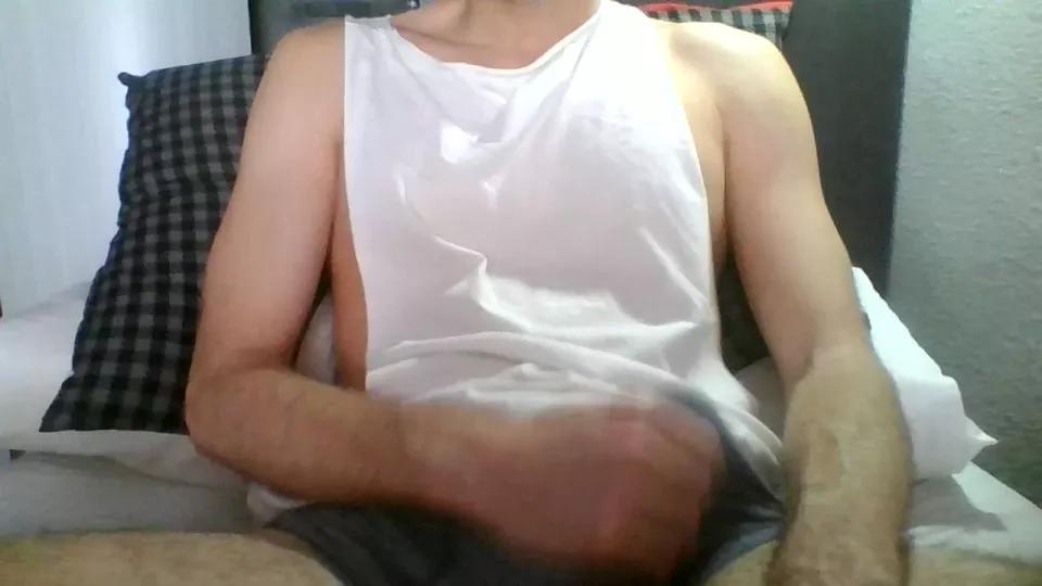 javilo69 on Cam4