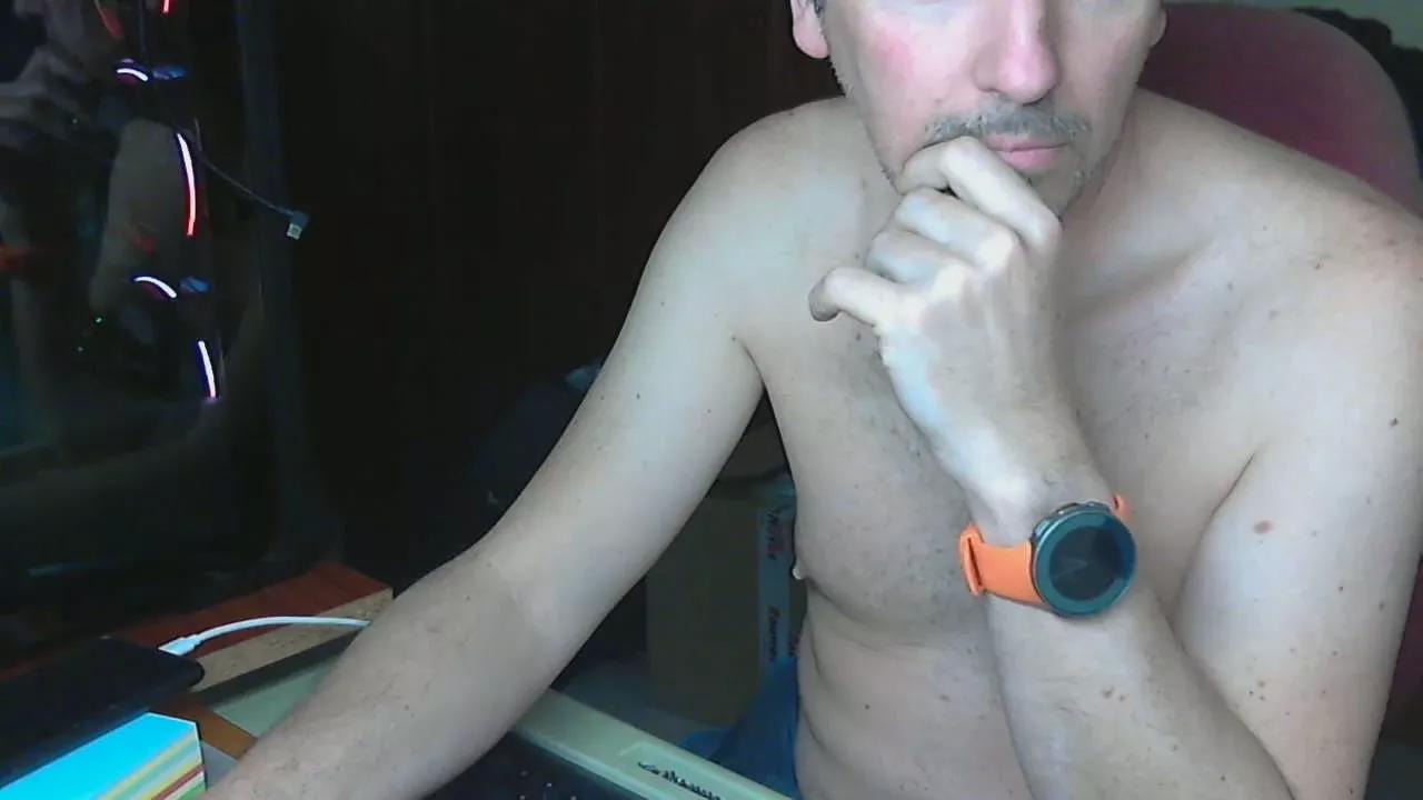 javivicana on Cam4 