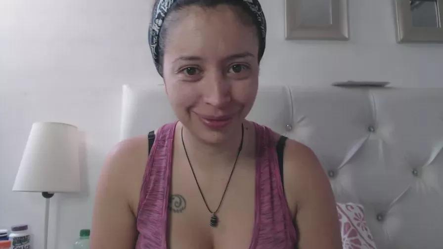 Jeiana4u on Cam4 