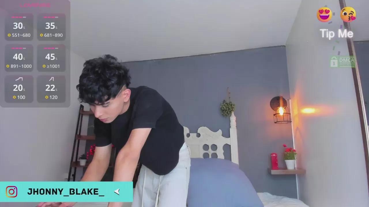 Jhonny_Blake_ on Cam4 
