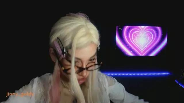 Jinny_gold on Cam4 