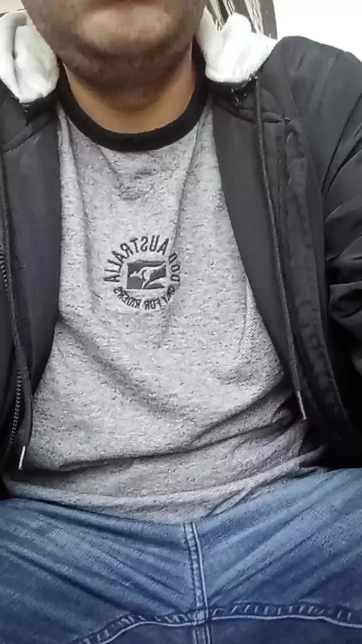 JoeGol96 on Cam4 