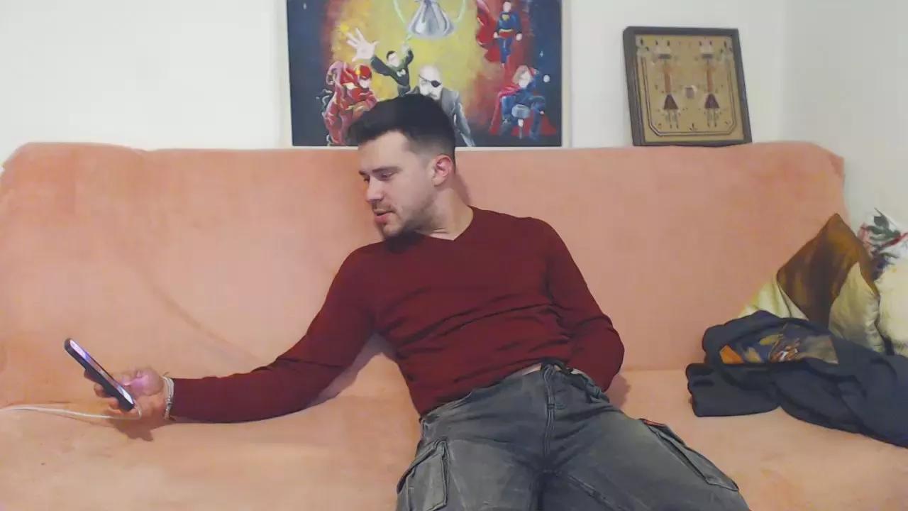 johnnylove22 on Cam4 