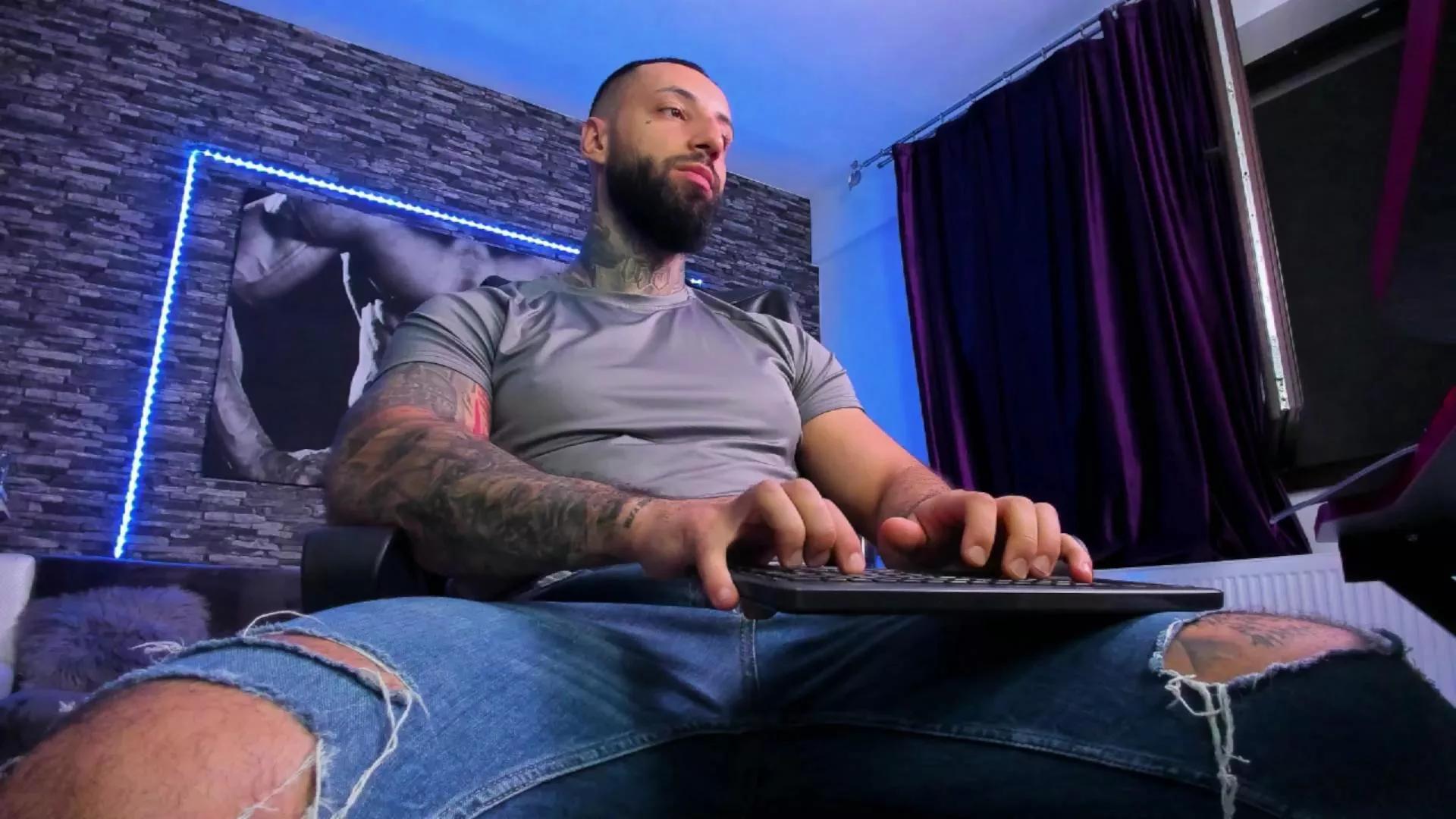 JonahHunt on Cam4 